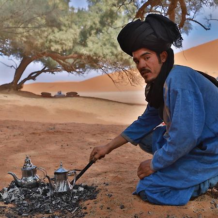 Golden Camp & Oasis Ξενοδοχείο Merzouga Εξωτερικό φωτογραφία