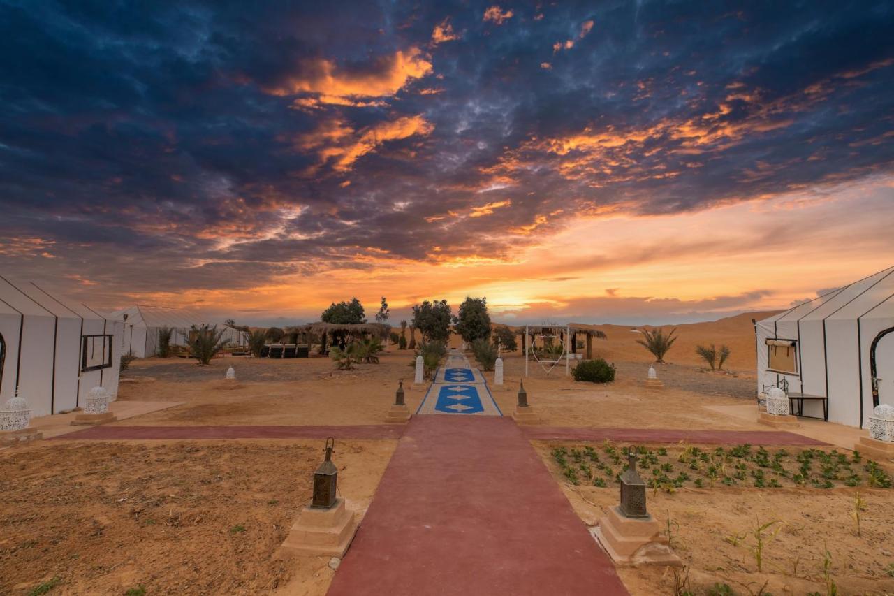 Golden Camp & Oasis Ξενοδοχείο Merzouga Εξωτερικό φωτογραφία