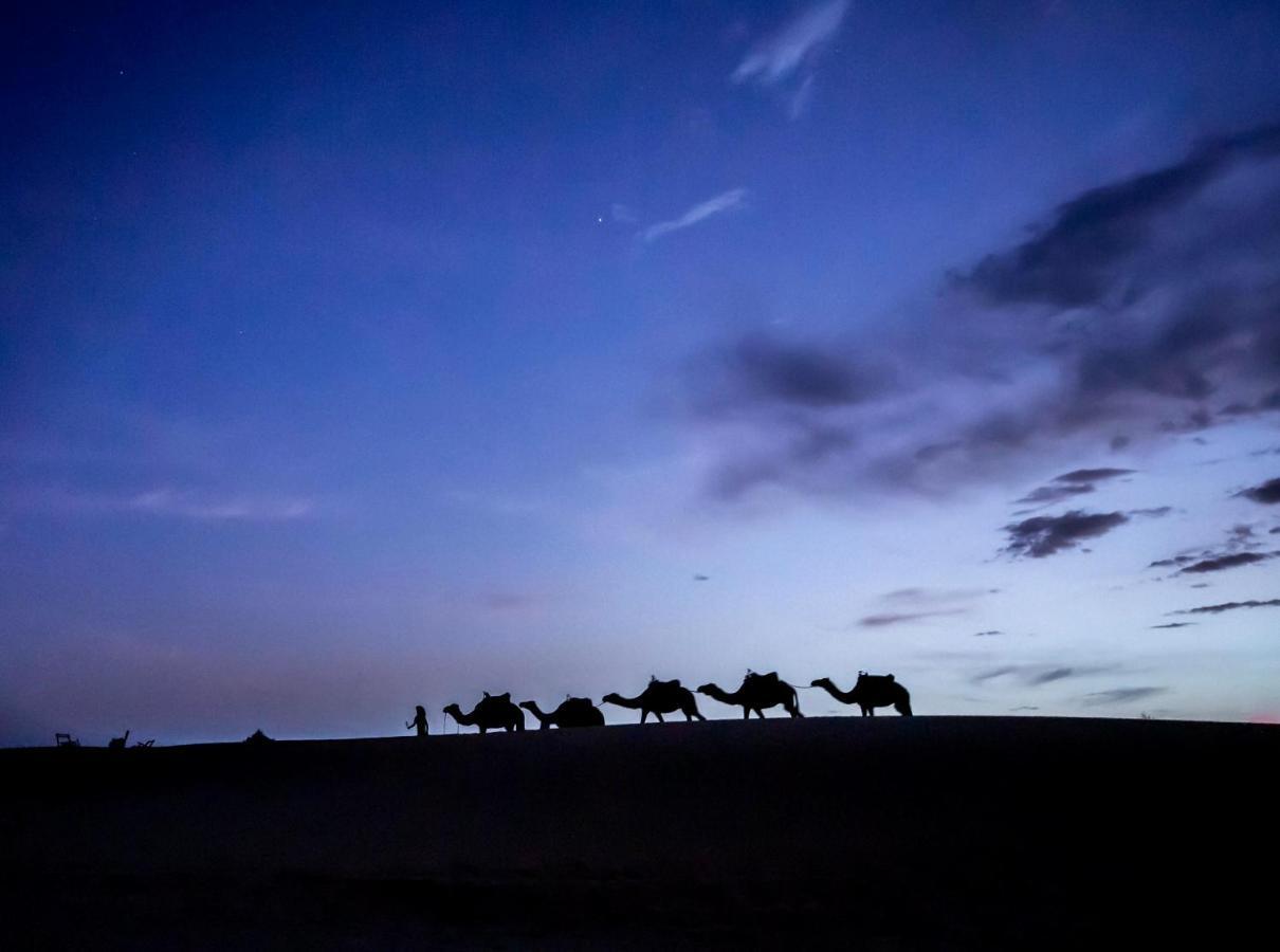 Golden Camp & Oasis Ξενοδοχείο Merzouga Εξωτερικό φωτογραφία